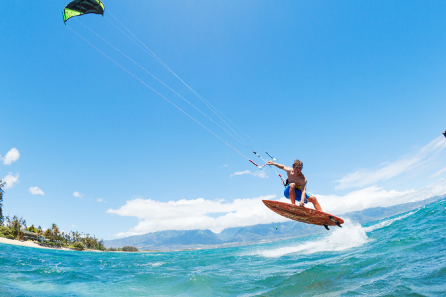 Kitesurfing in Sri Lanka